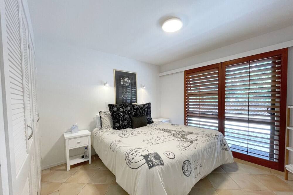 Photo of Others in Onetangi