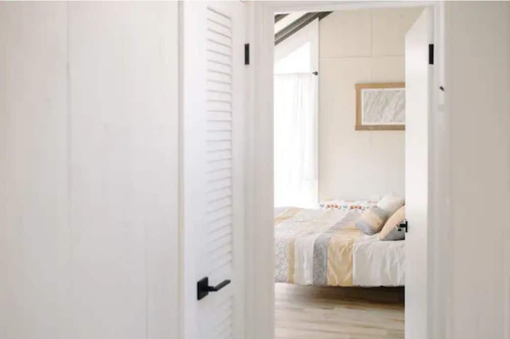 Photo of Bedroom in West Augusta