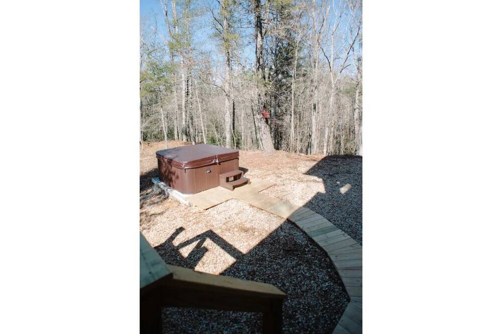 Photo of Outdoor in West Augusta