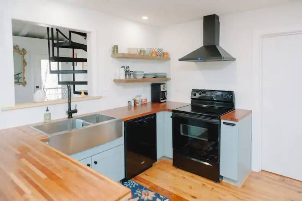 Photo of Kitchen in West Augusta