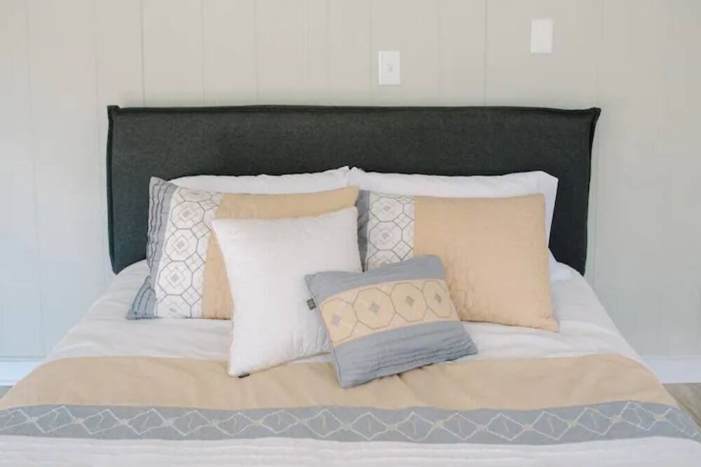 Photo of Bedroom in West Augusta