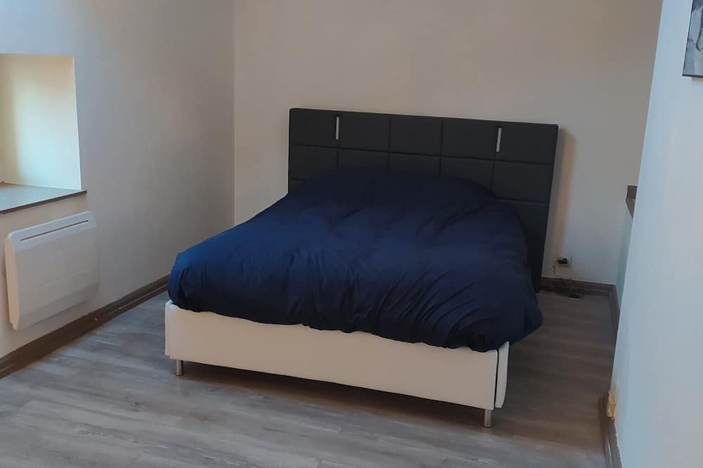 Photo of Bedroom in Monthureux-le-Sec