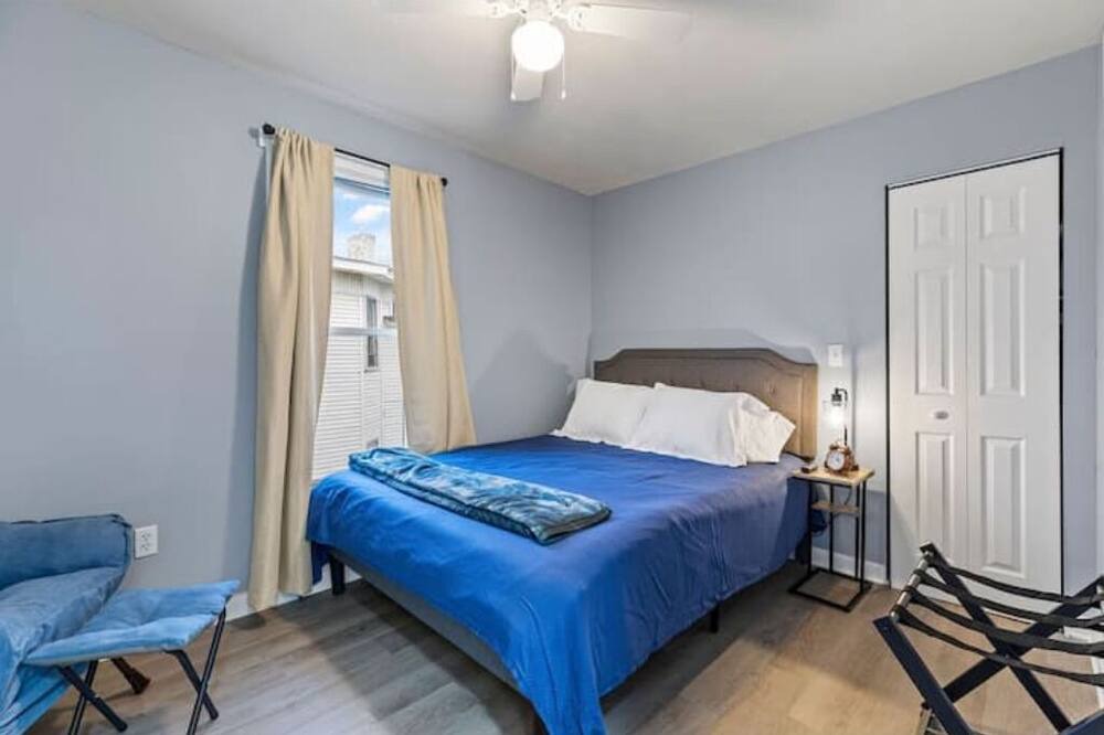 Photo of Bedroom in Syracuse