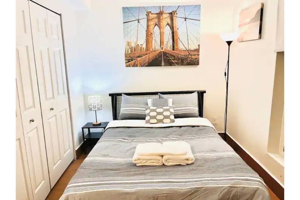 Photo of Bedroom in Shaughnessy Village