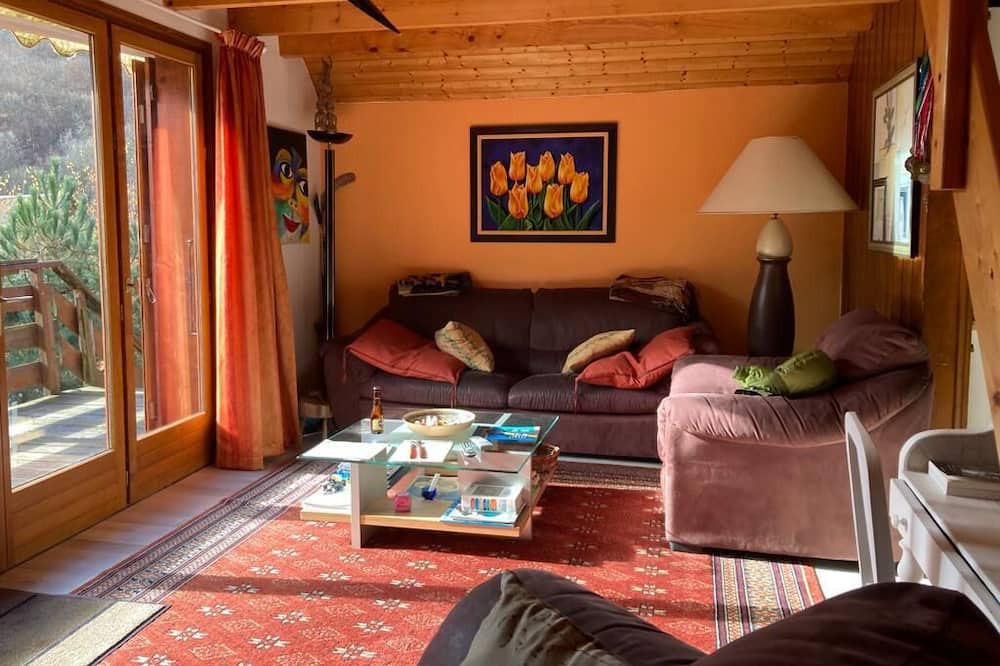 Photo of Livingroom in La Salette-Fallavaux