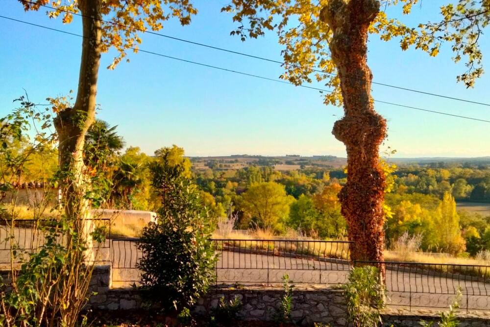 Photo of Outdoor in Lectoure