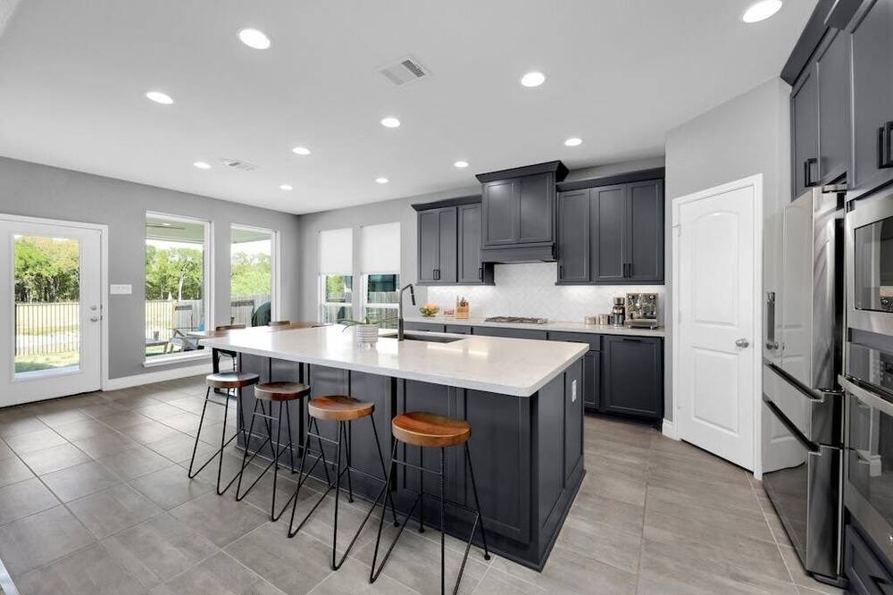 Photo of Kitchen in Shadow Glen