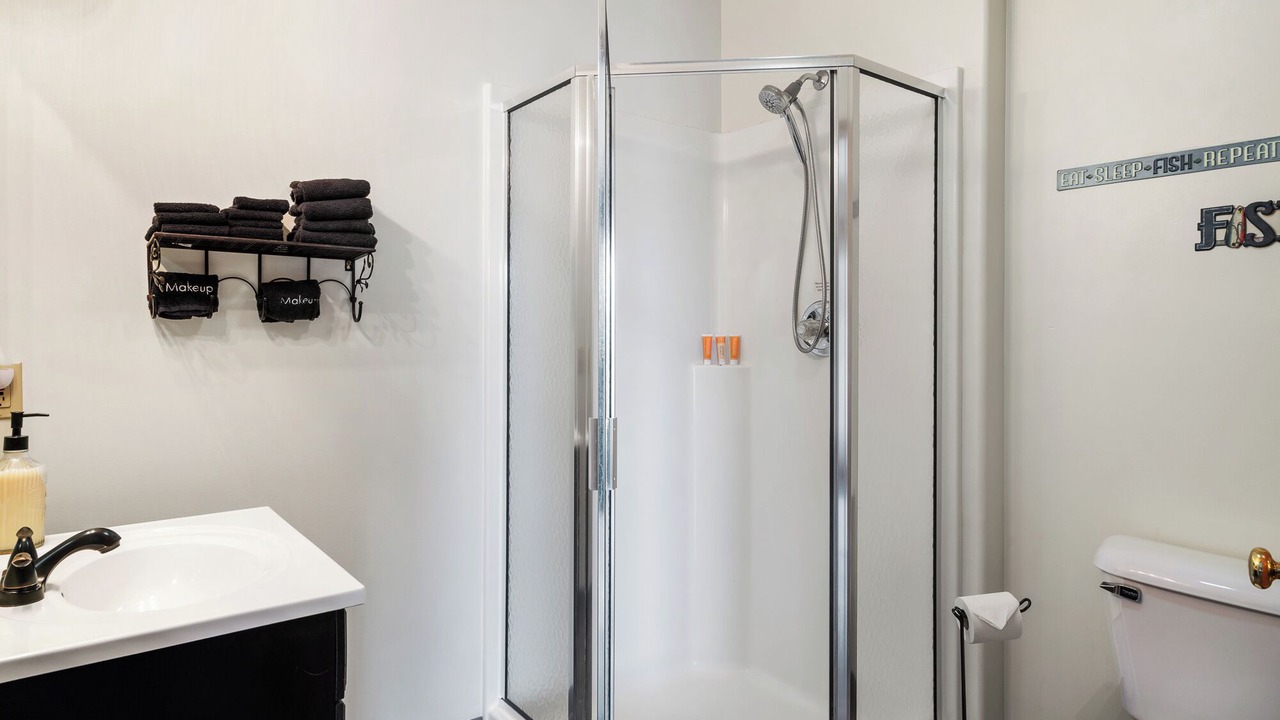 Photo of Bathroom in Mayfield