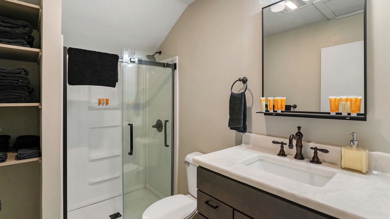 Photo of Bathroom in Mayfield