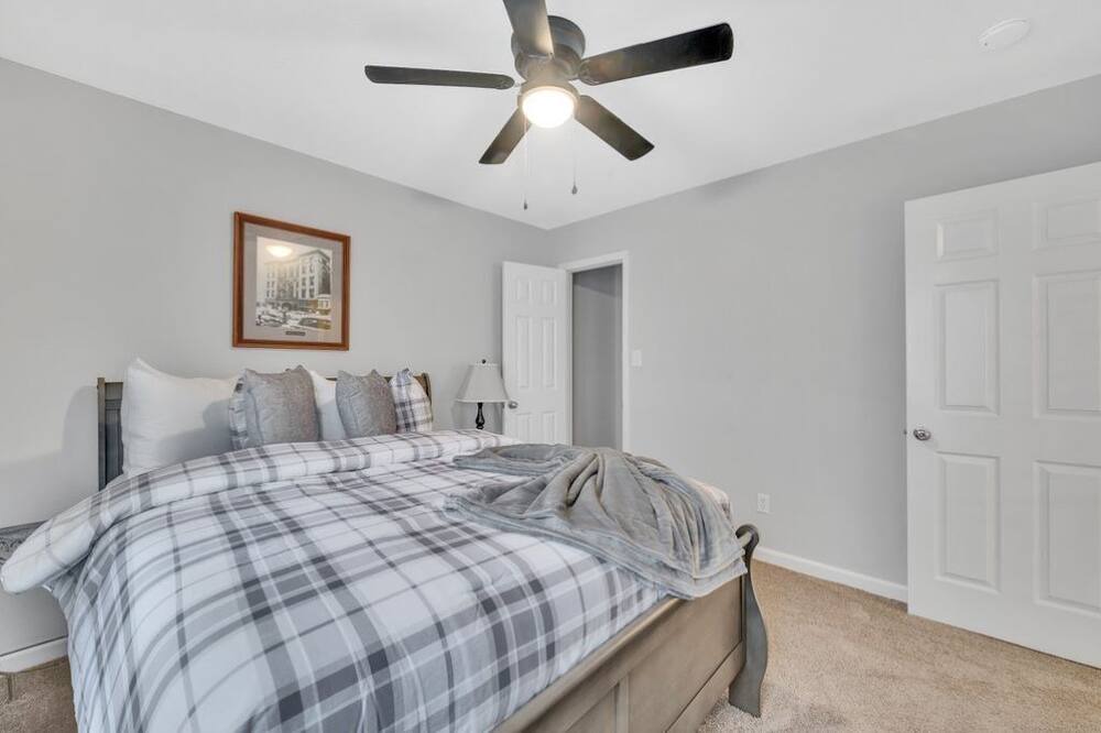 Photo of Bedroom in Harrisburg