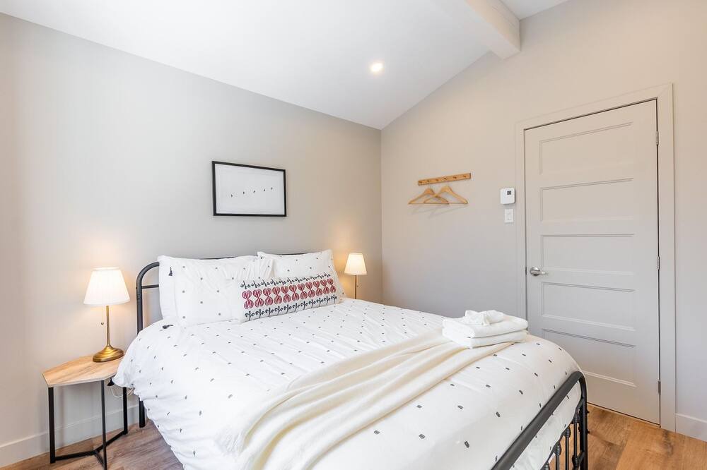 Photo of Bedroom in Morin Heights