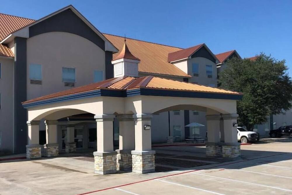 Photo of Outdoor in Cuero