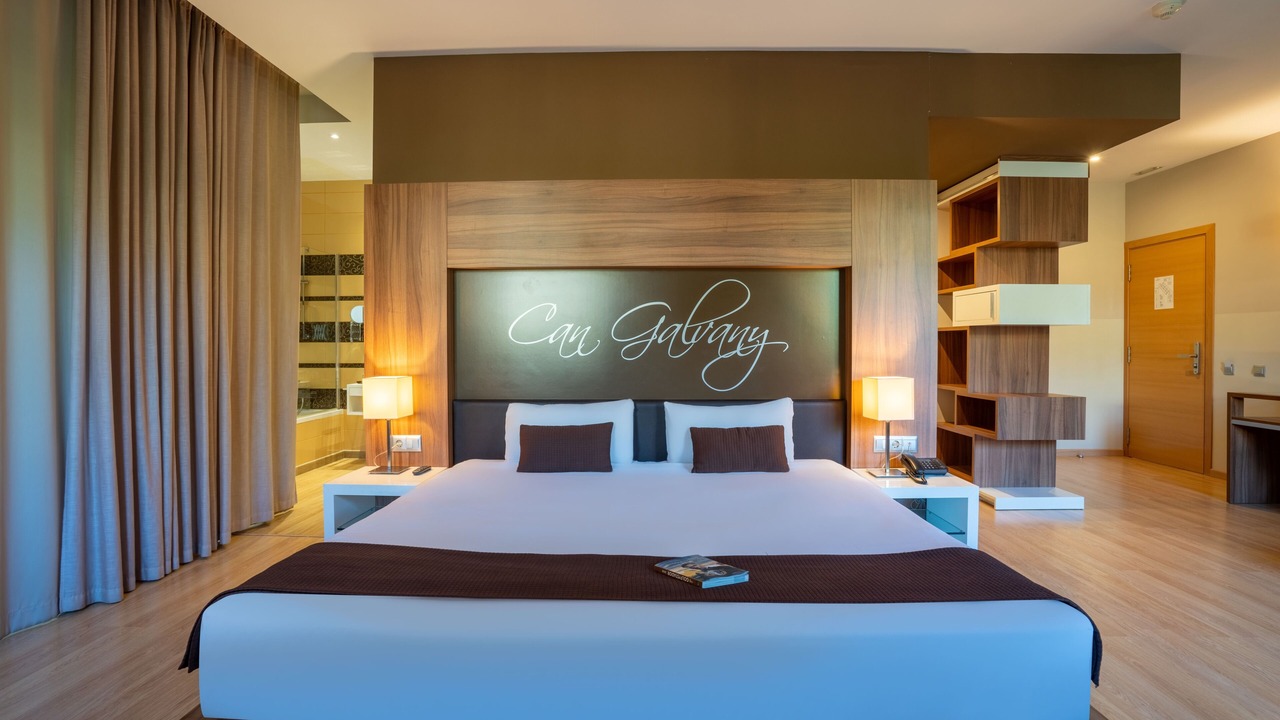 Photo of Bedroom in Vallromanes