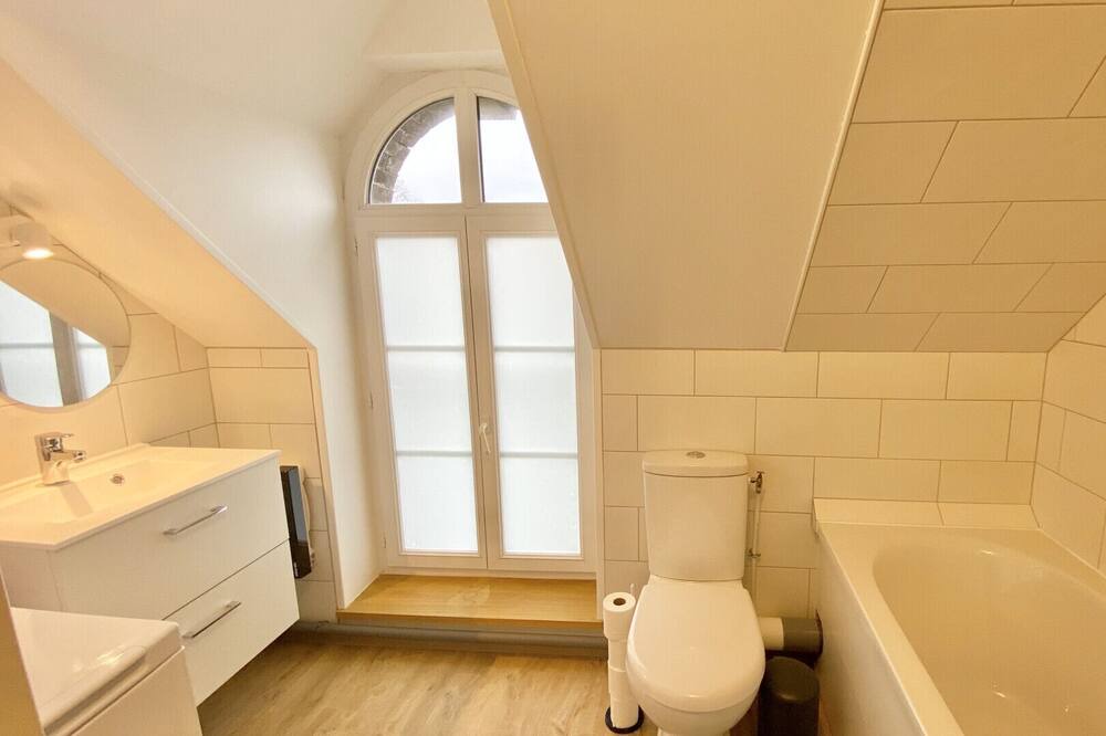 Photo of Bathroom in Cambron