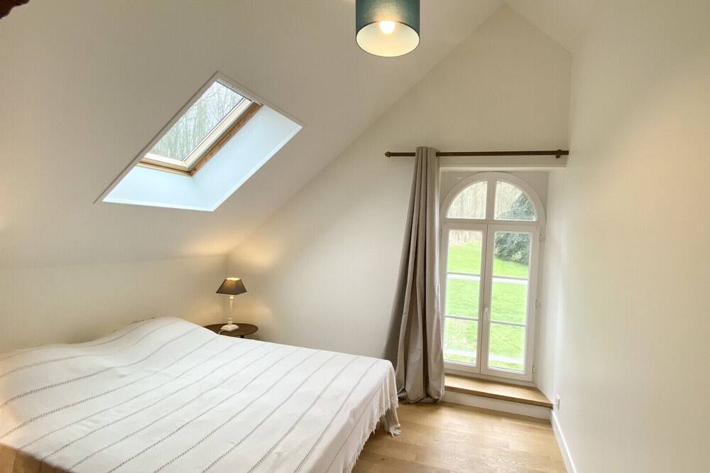 Photo of Bedroom in Cambron