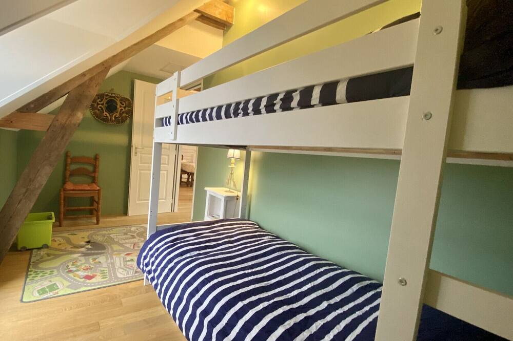 Photo of Bedroom in Cambron