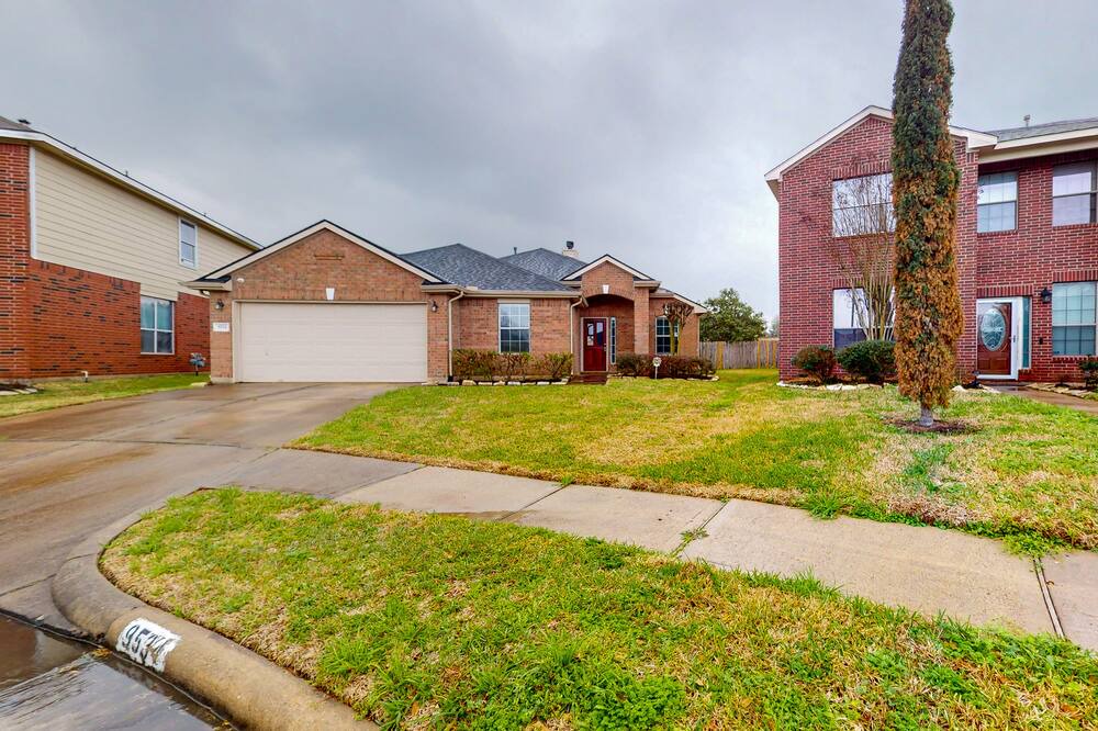 Photo of Outdoor in Clodine