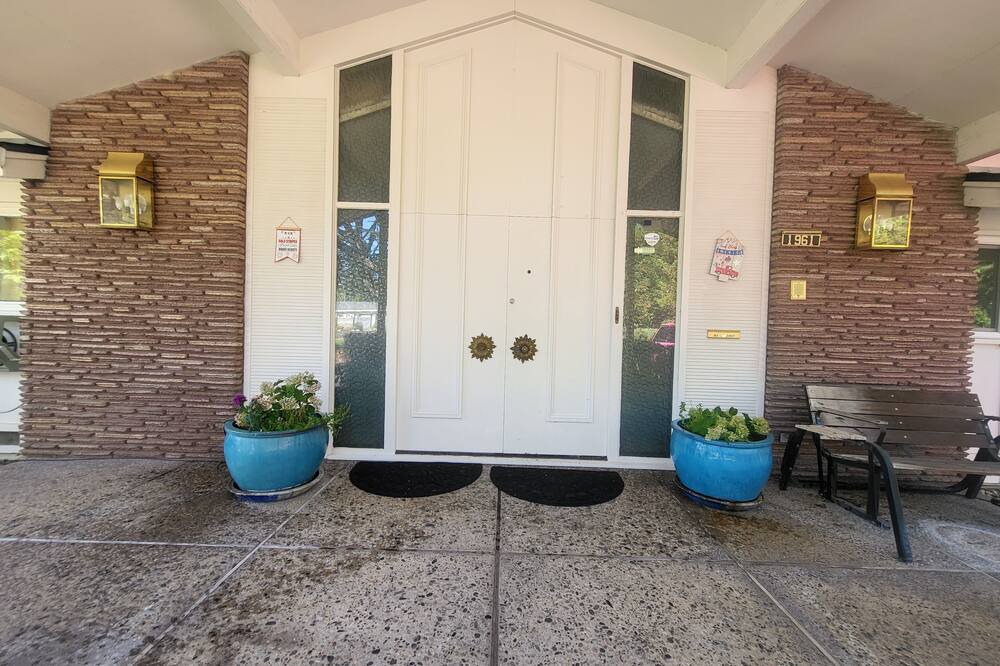 Photo of Outdoor in Arden-Arcade