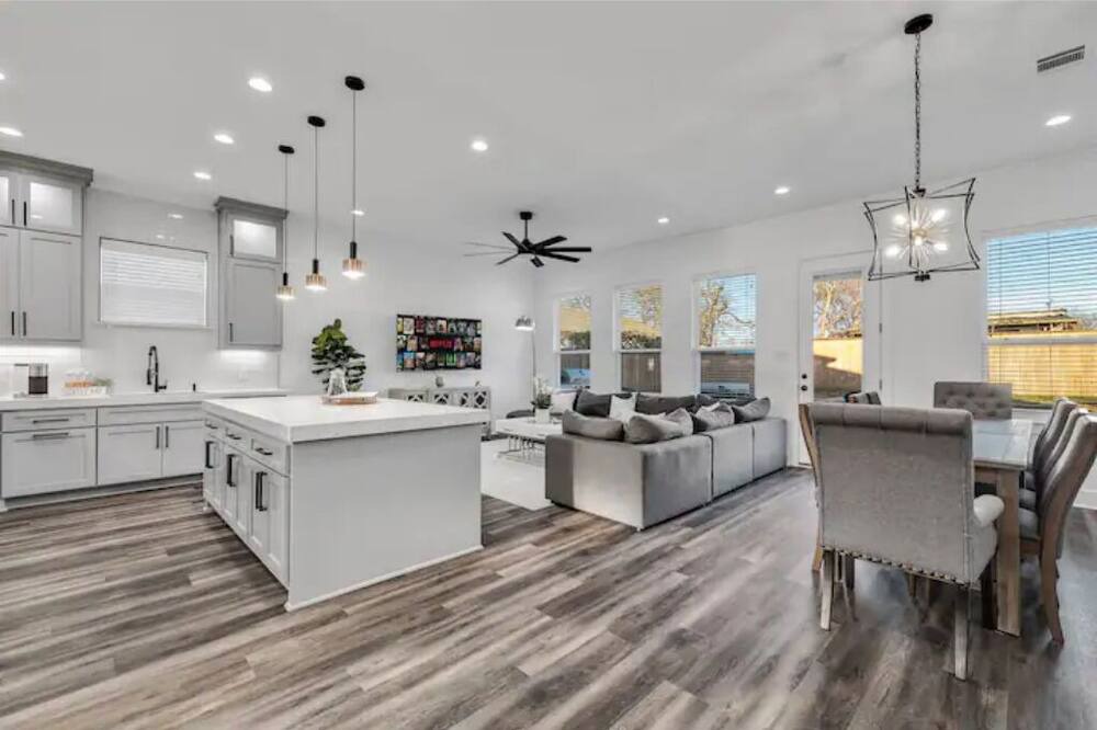 Photo of Kitchen in West Dallas