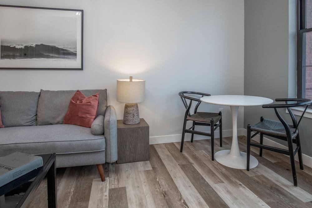 Photo of Livingroom in Soulard