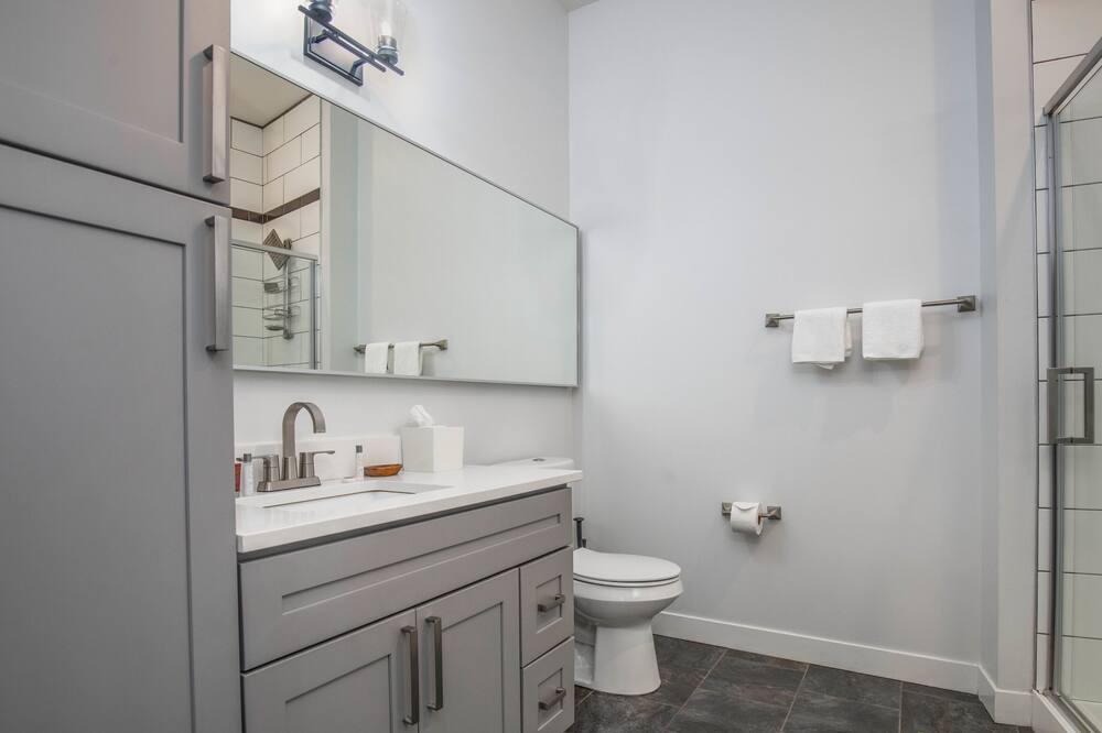 Photo of Bathroom in Soulard