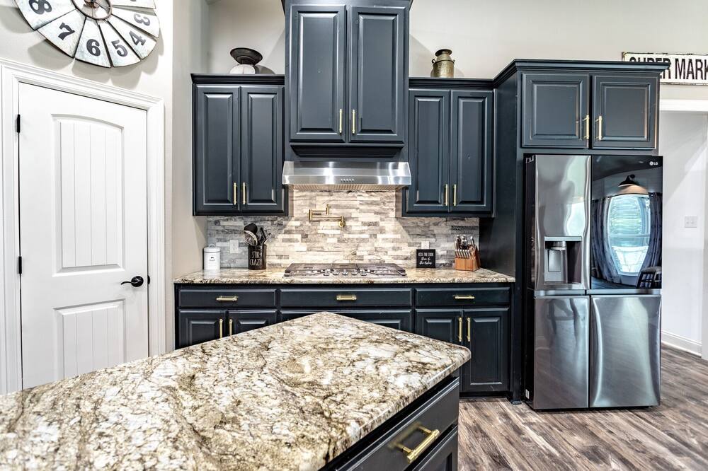 Photo of Kitchen in Golinda