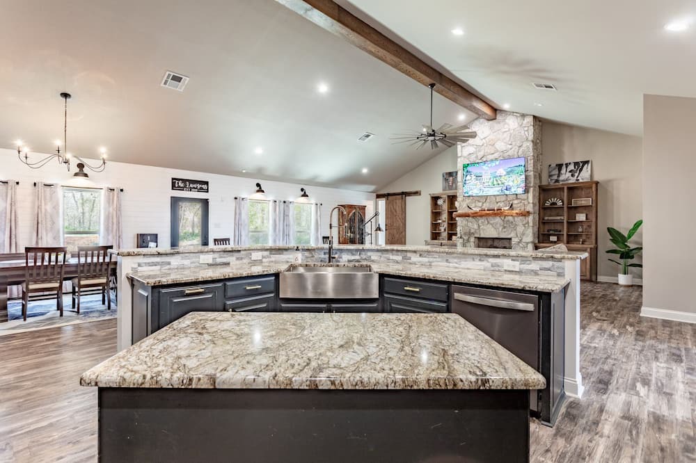 Photo of Kitchen in Golinda