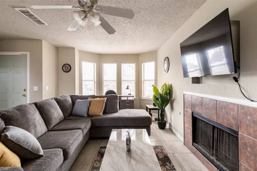 Photo of Livingroom in Dallas