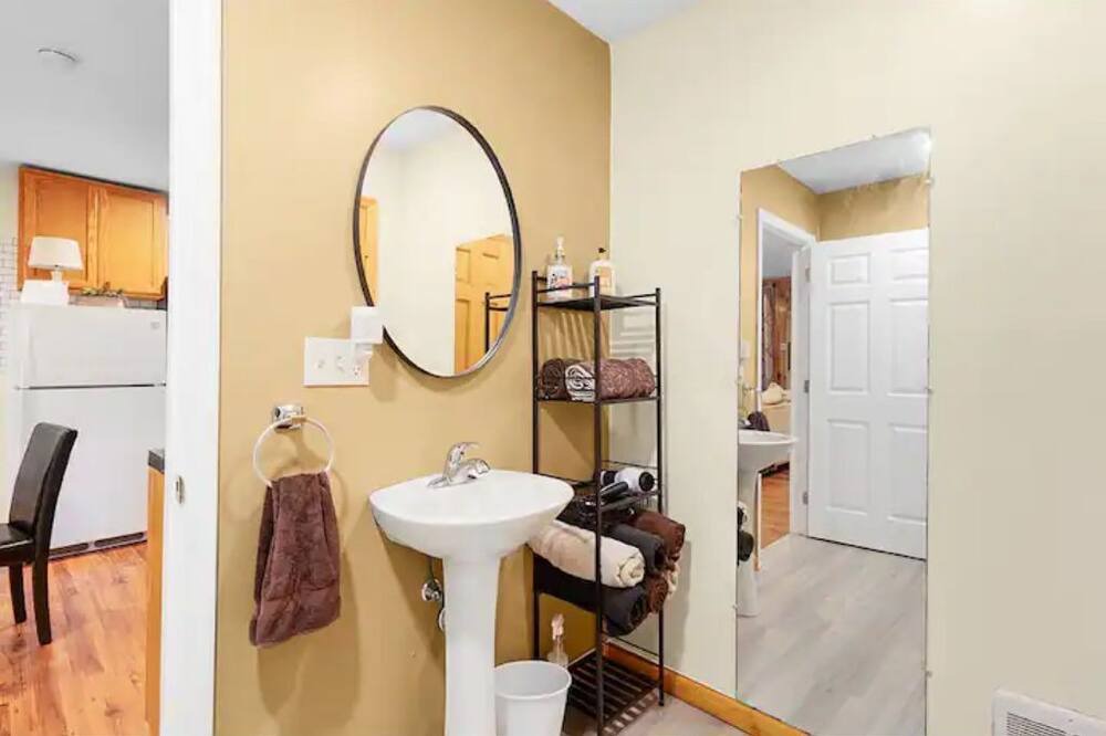 Photo of Bathroom in Blossvale