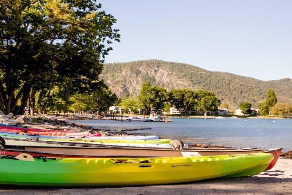 Photo of Others in Wapato Point