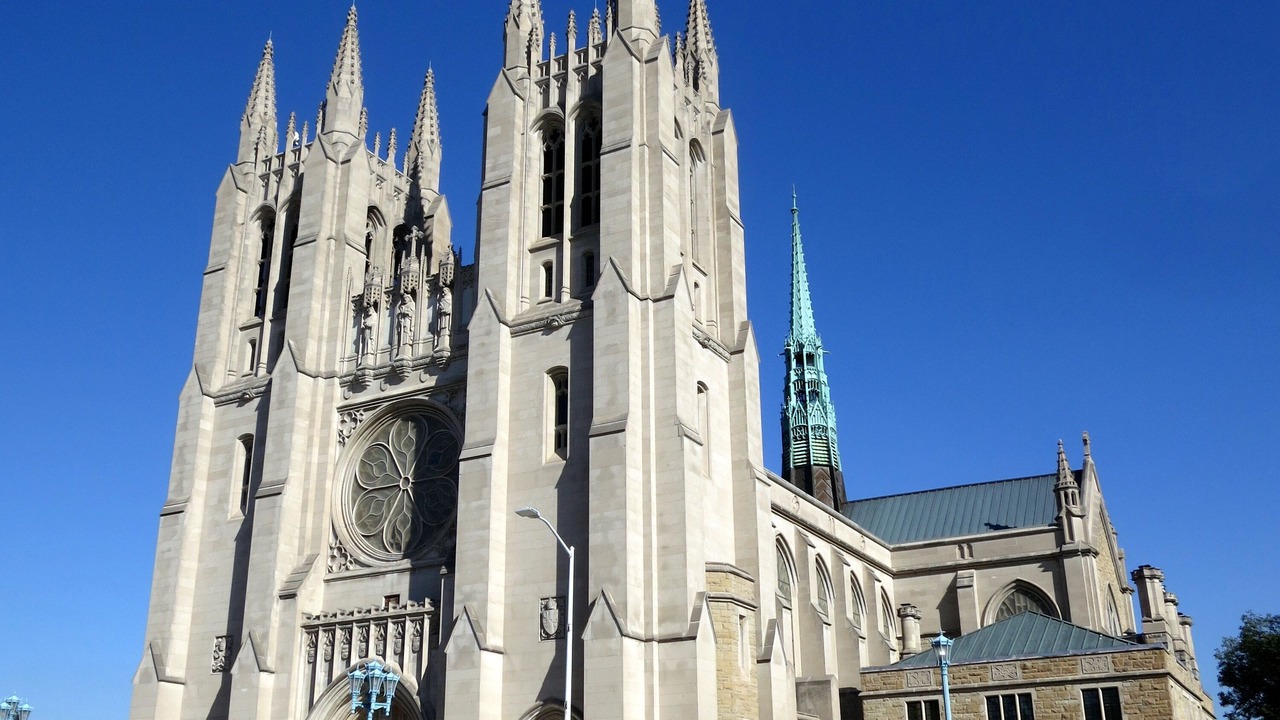 Photo of Others in Hood