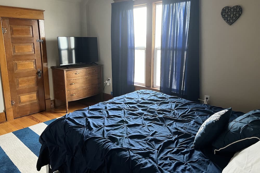 Photo of Bedroom in Orchard City