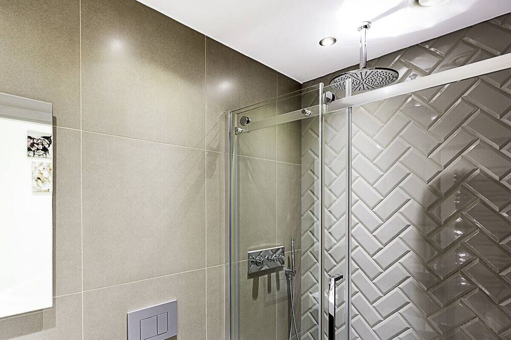 Photo of Others in London Borough of Ealing