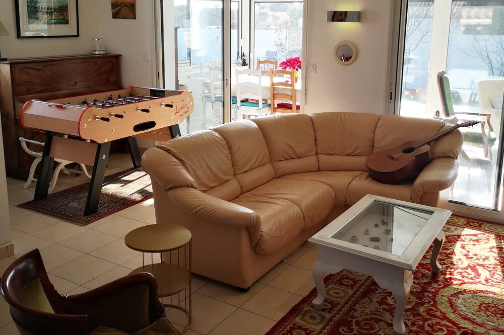 Photo of Bedroom in LʼIle-dʼOlonne