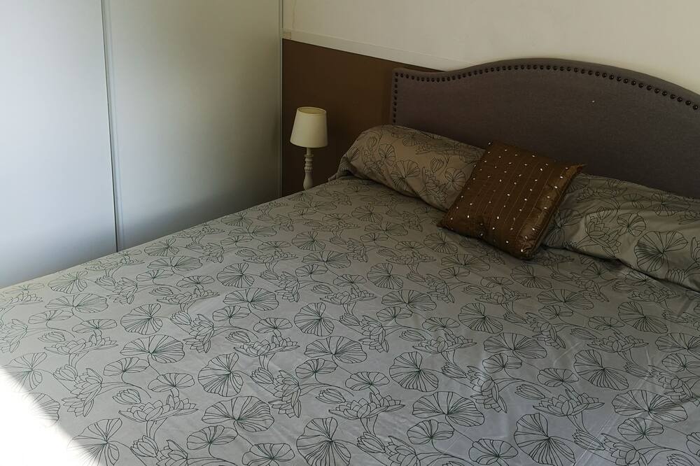 Photo of Bedroom in LʼIle-dʼOlonne