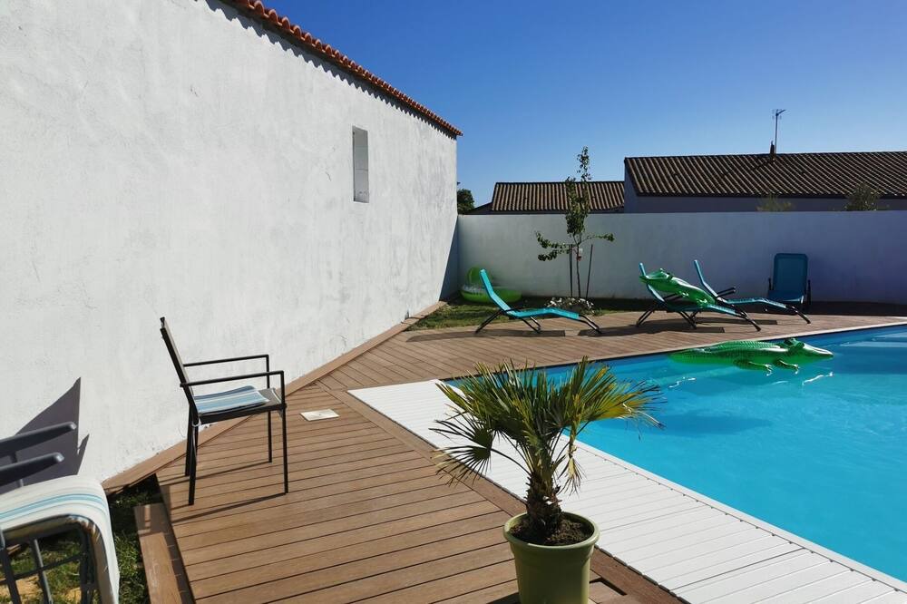 Photo of Outdoor in LʼIle-dʼOlonne