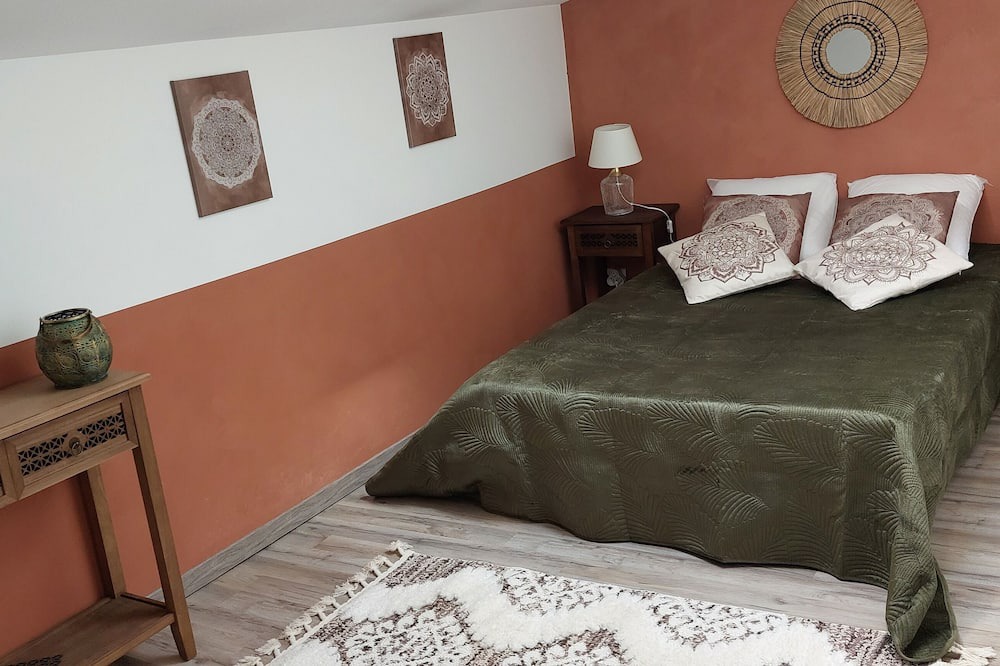 Photo of Bedroom in Nouaille-Maupertuis