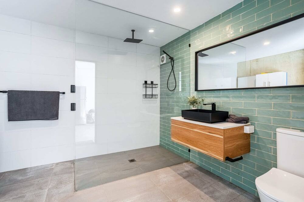 Photo of Others in Pitt Town