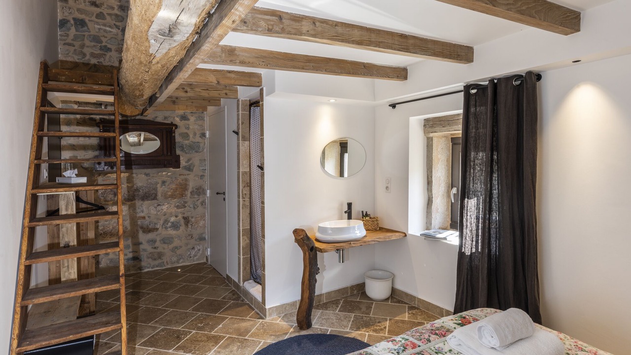 Photo of Bedroom in Quincie-en-Beaujolais