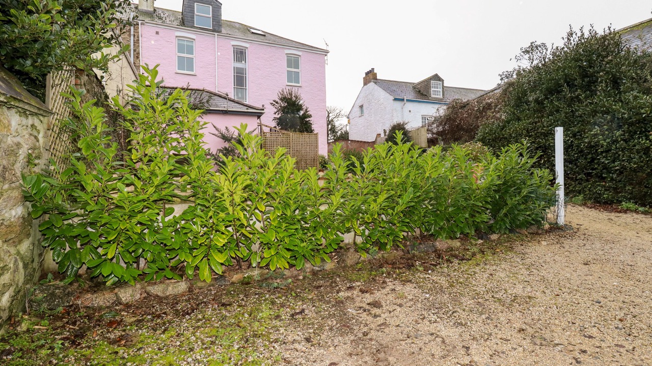 Photo of Outdoor in Maenporth
