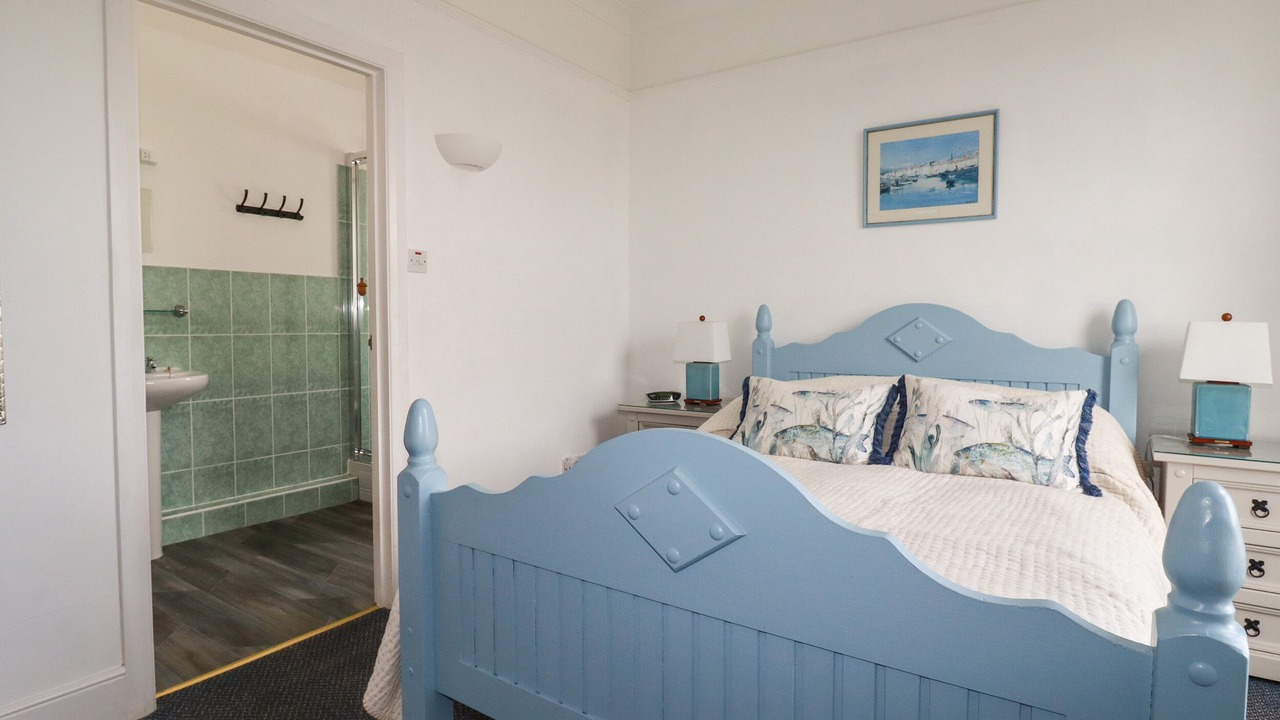 Photo of Others in Maenporth