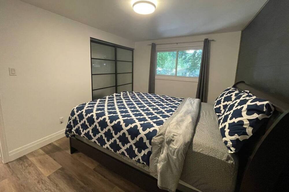 Photo of Bedroom in Byron