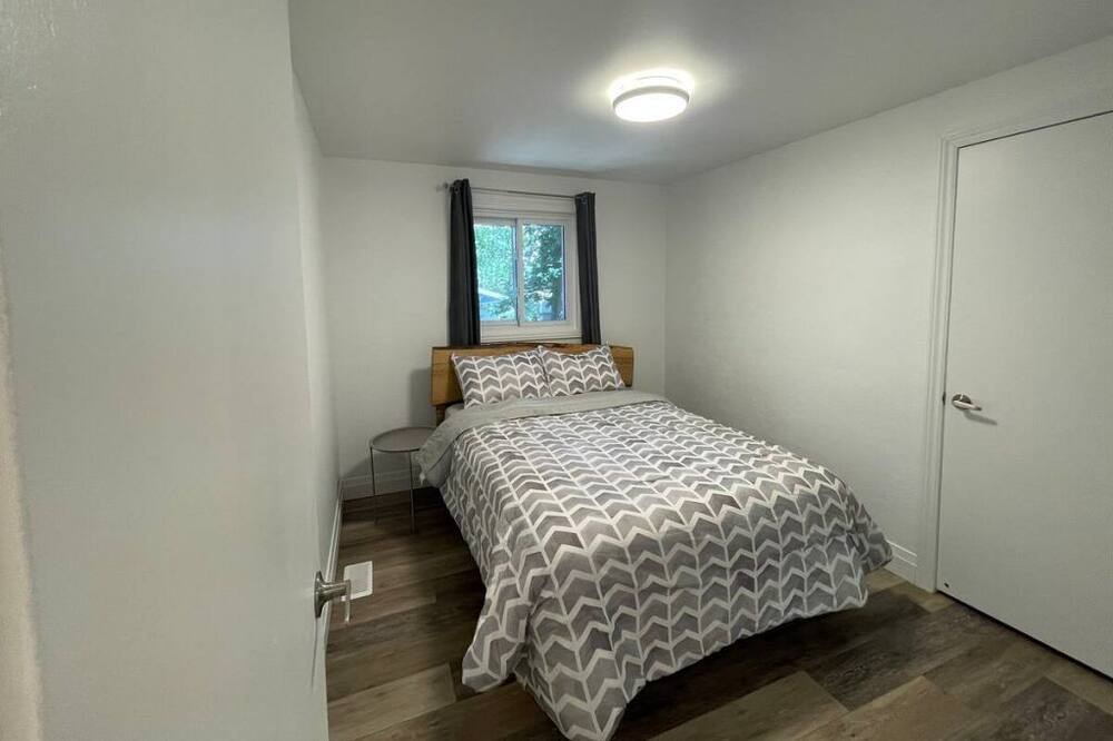 Photo of Bedroom in Byron