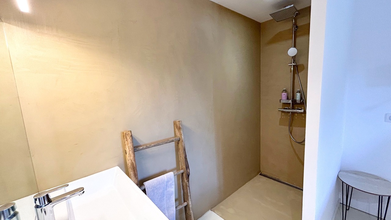 Photo of Bathroom in Castelnau-Barbarens