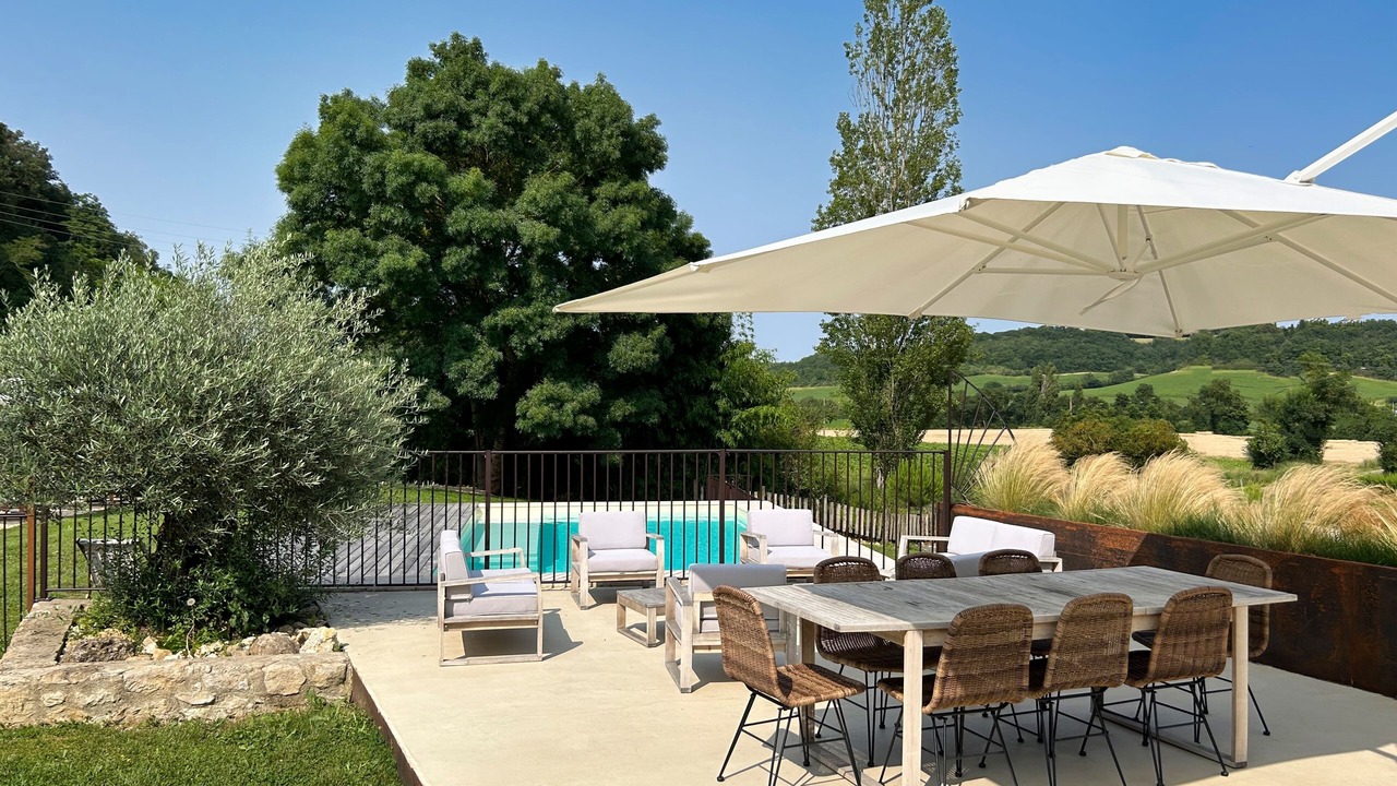 Photo of Patio Balcony in Castelnau-Barbarens