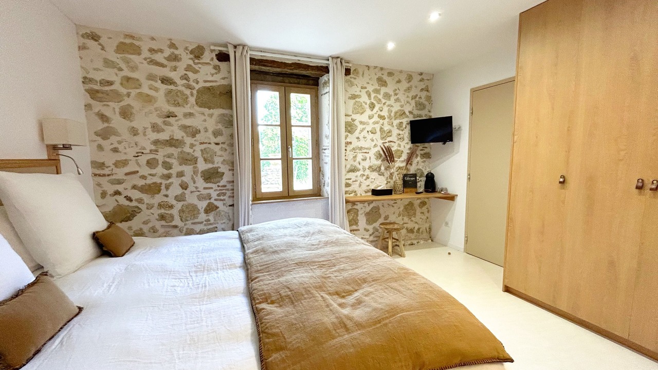 Photo of Bedroom in Castelnau-Barbarens