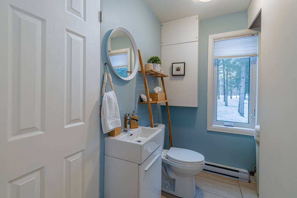 Photo of Bathroom in Saint-Tite-des-Caps