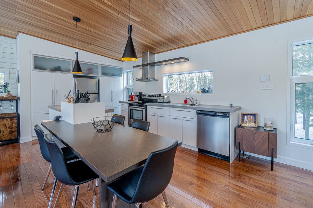 Photo of Kitchen in Saint-Tite-des-Caps