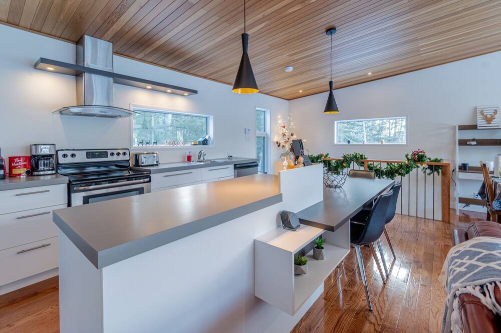 Photo of Kitchen in Saint-Tite-des-Caps