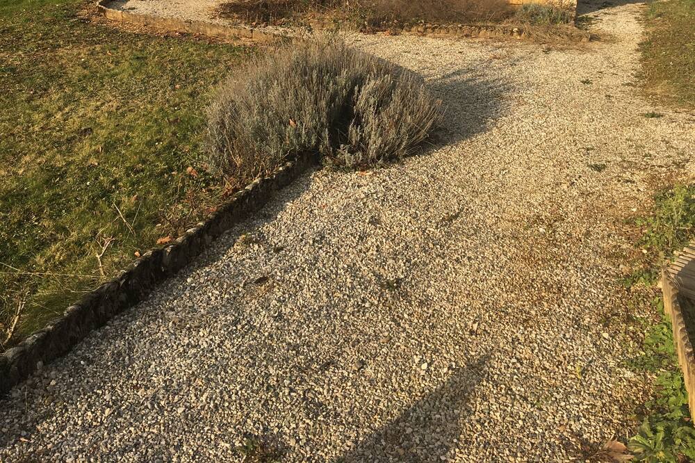 Photo of Outdoor in Poligny